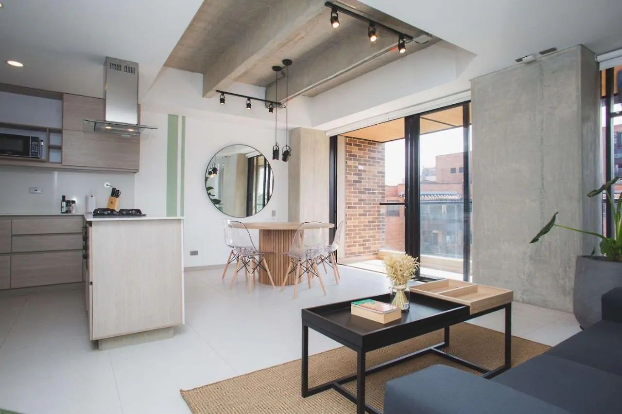 Amazing 3Br In Laureles Daire Medellín 0*,