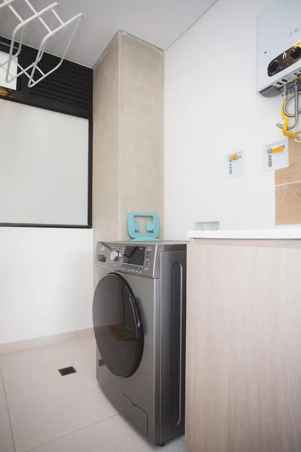 Amazing 3Br In Laureles Daire Medellín